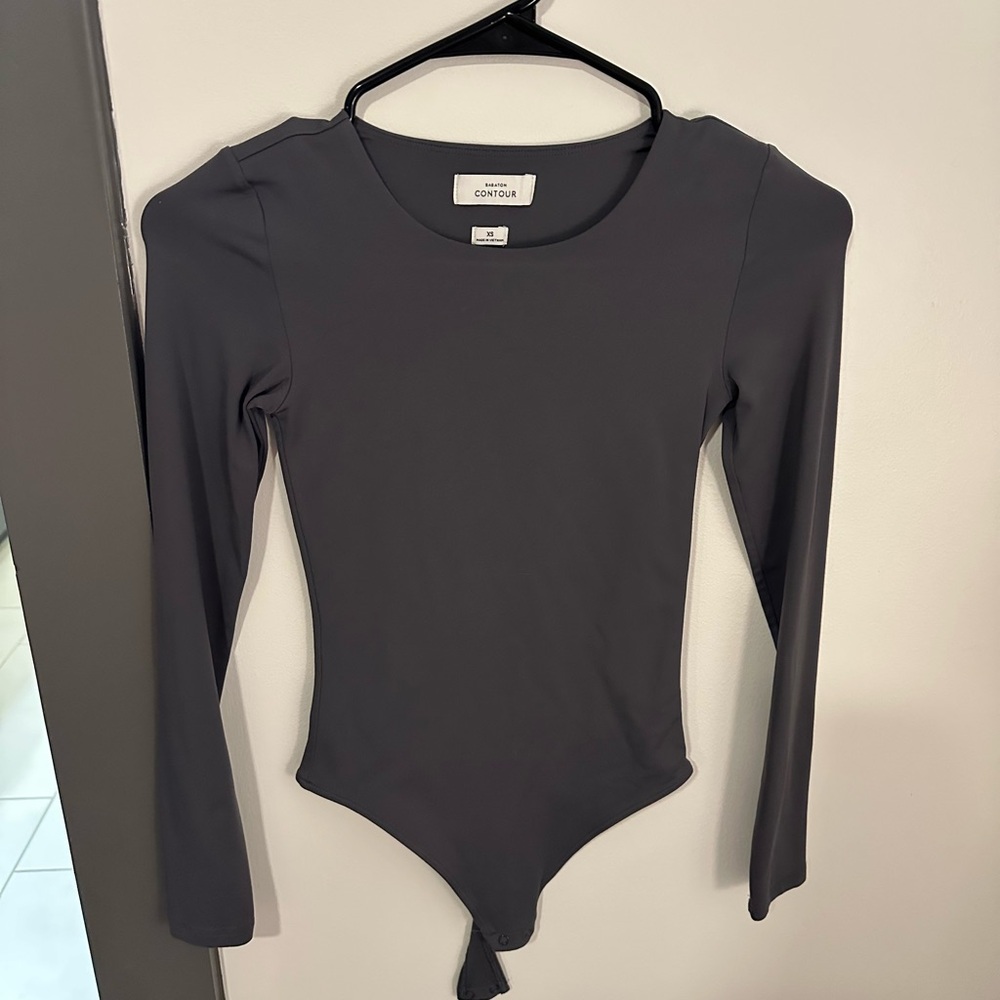 Aritzia Long Sleeve Grey Bodysuit